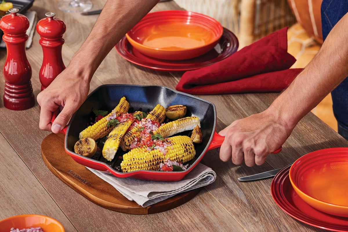 Le Creuset Enameled Cast Iron Square Skillet Grill | 10.25", Cerise