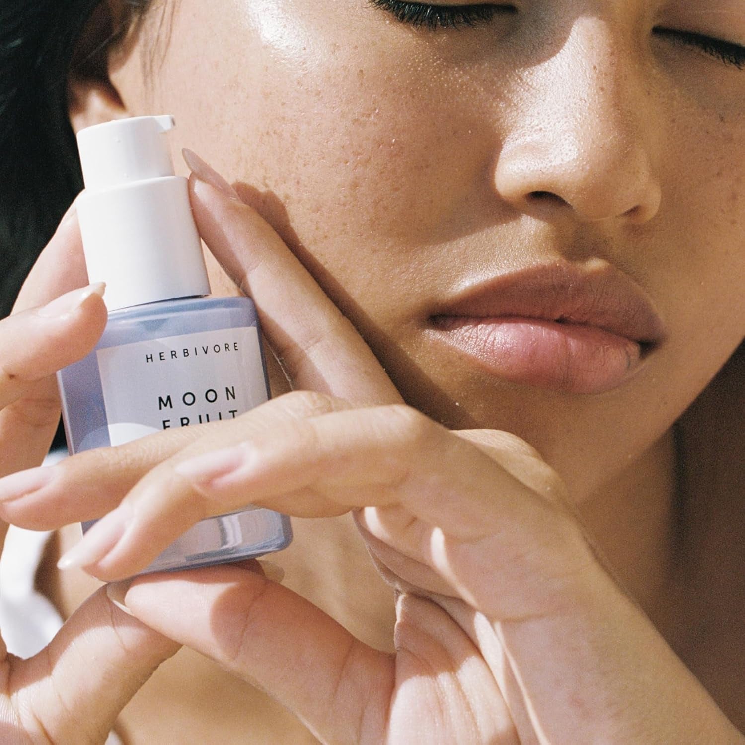HERBIVORE Bakuchiol Retinol Alternative - Bakuchiol + Peptides, Smooths Skin, Reduces Fine Lines, Wrinkles & Puffiness, Plant-Based, Vegan, Cruelty-Free