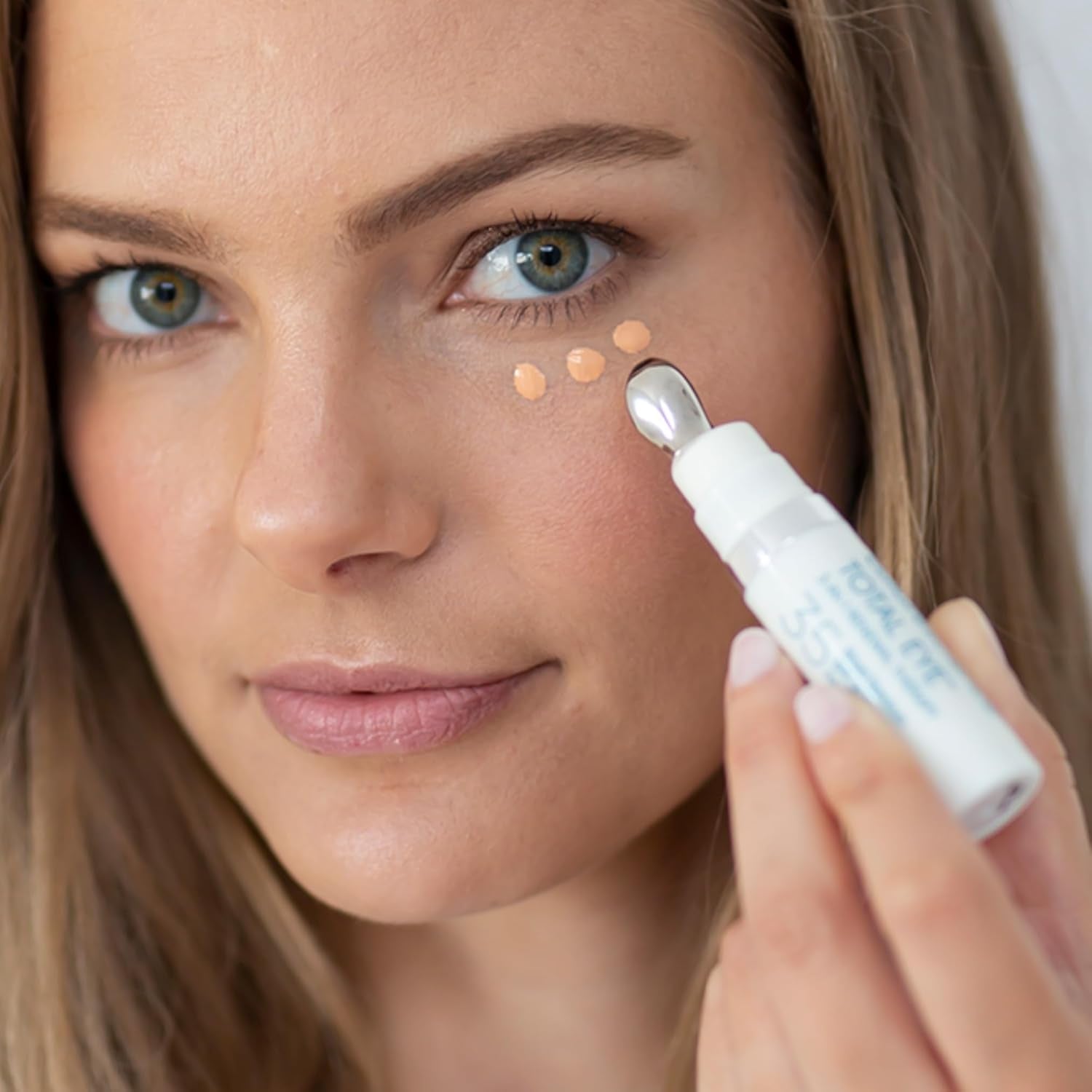Total Eye 3-In-1 Anti-Aging Renewal Therapy for Wrinkles & Dark Circle