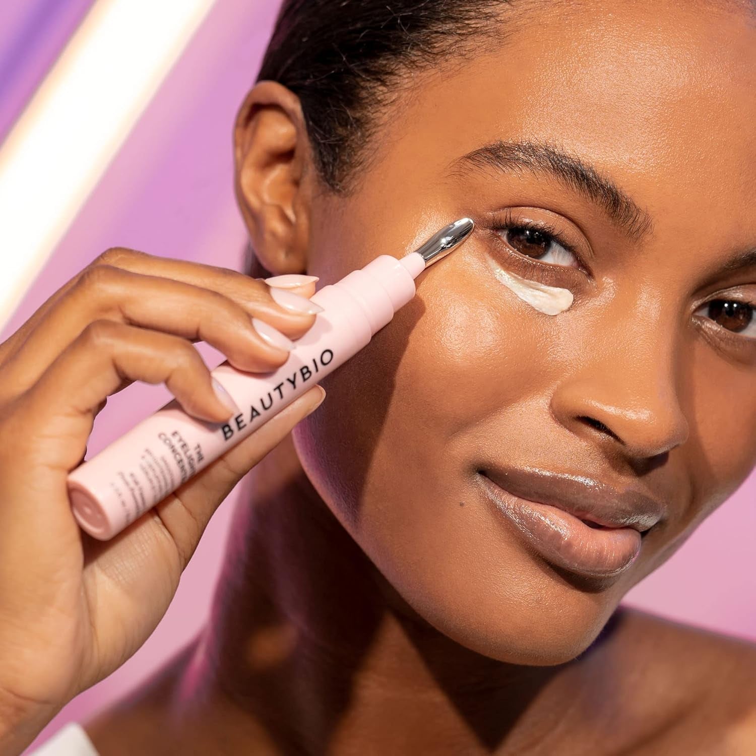 Beautybio the Eyelighter Concentrate. Smoothing, Brightening & Priming Serum + Depuffing Tool