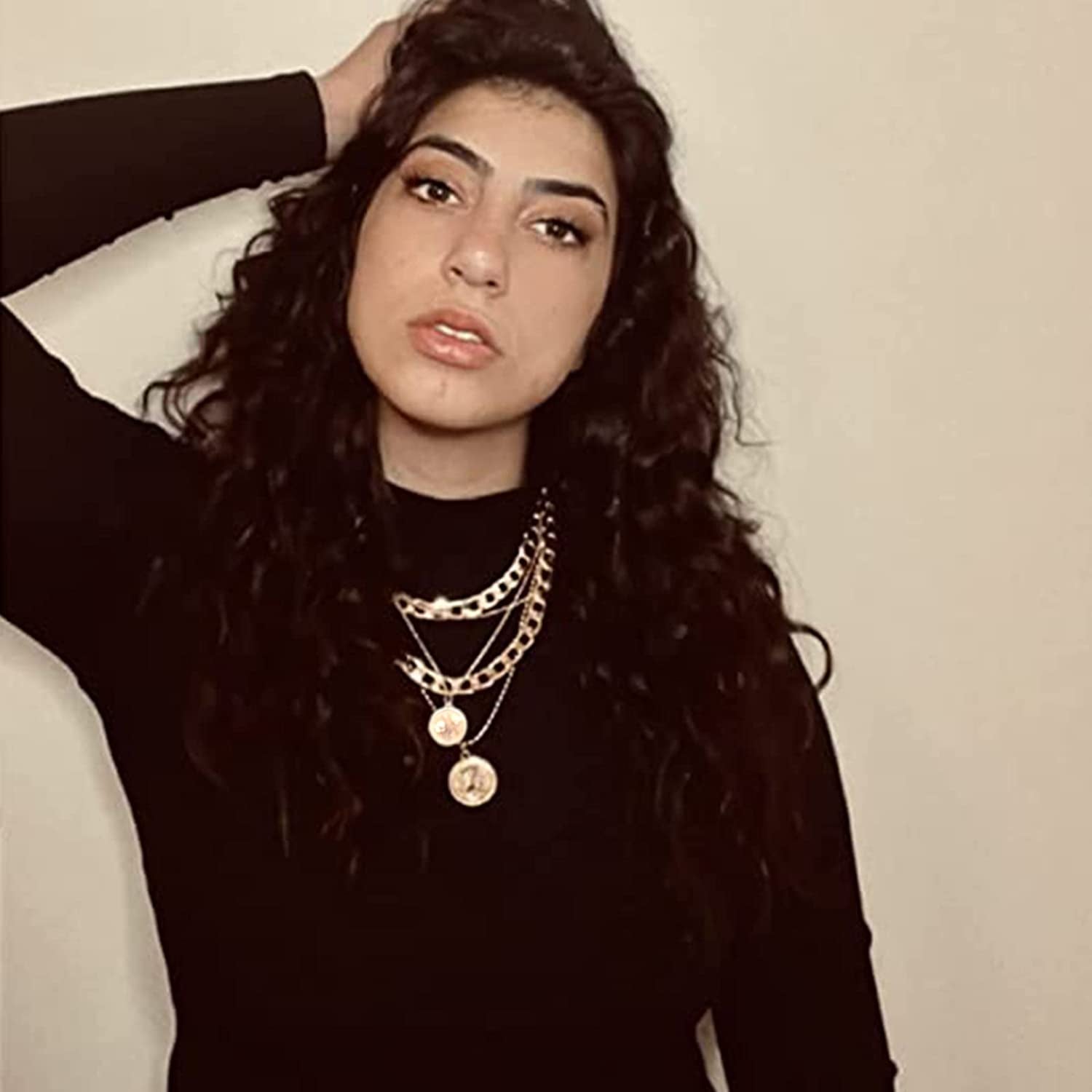 Mjartoria Gold Layered Necklaces for Women Trendy Retro Coin Pendant Gold Necklace Dainty Chunky Link Chain Choker Necklaces for Girls Jewelry Birthday Gifts