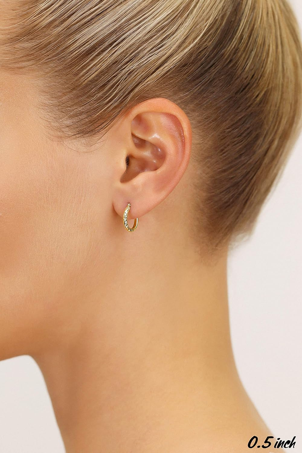 14K Gold Hand Engraved Diamond-Cut round Hoop Earrings, (0.5 Inch Diameter)