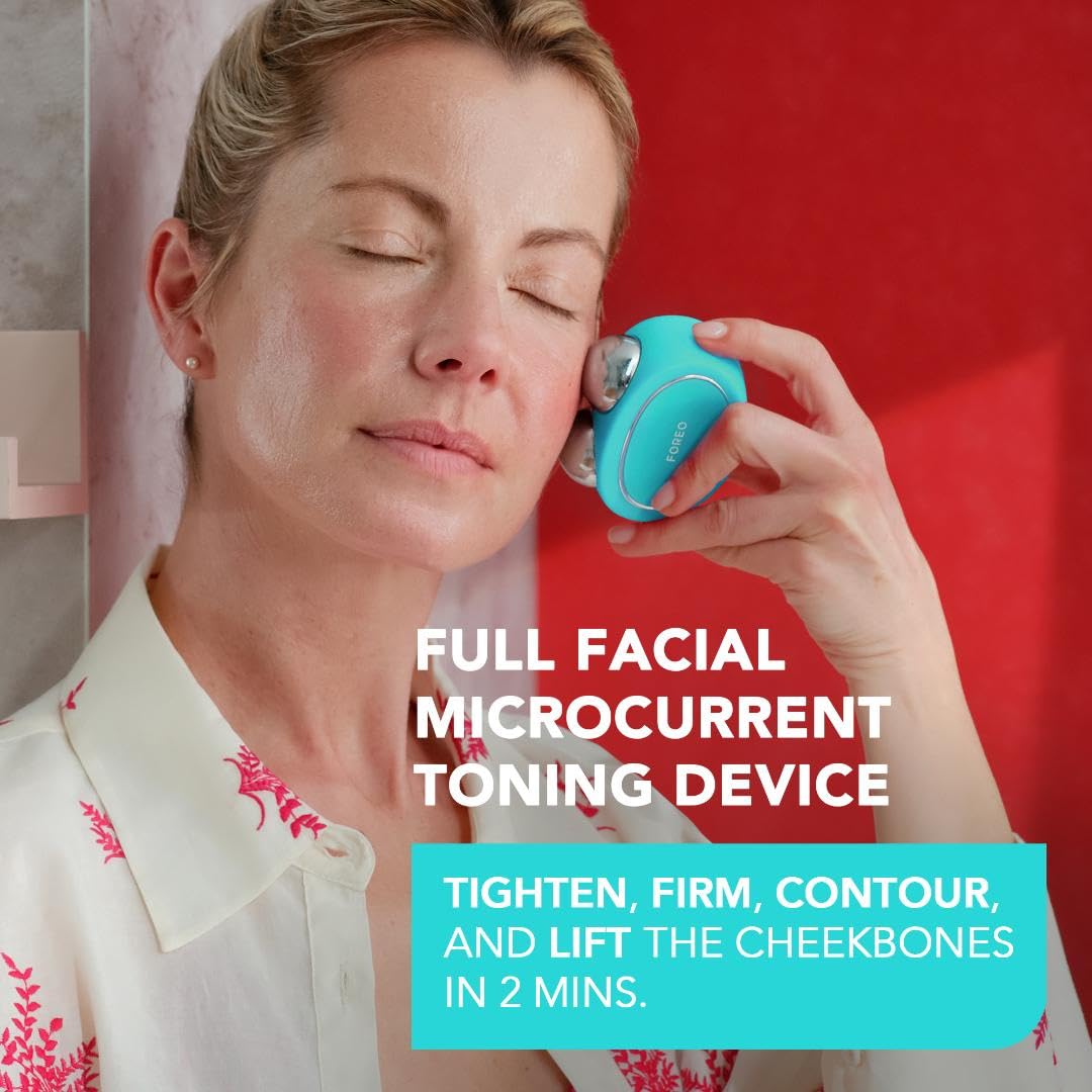 FOREO BEAR Microcurrent Facial Toning Device | Mint