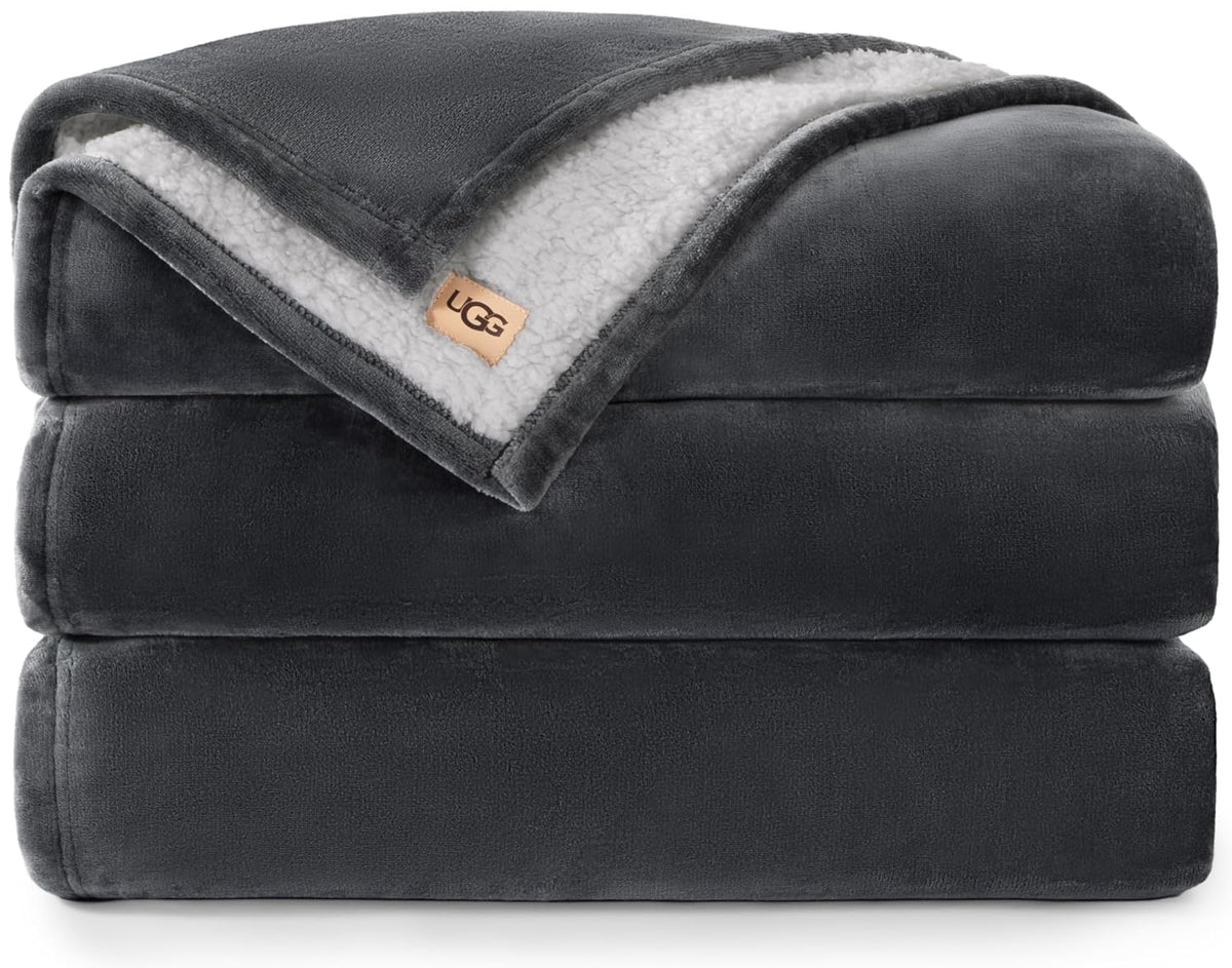 UGG Nita Reversible Plush Blanket - King/Cal King Grey