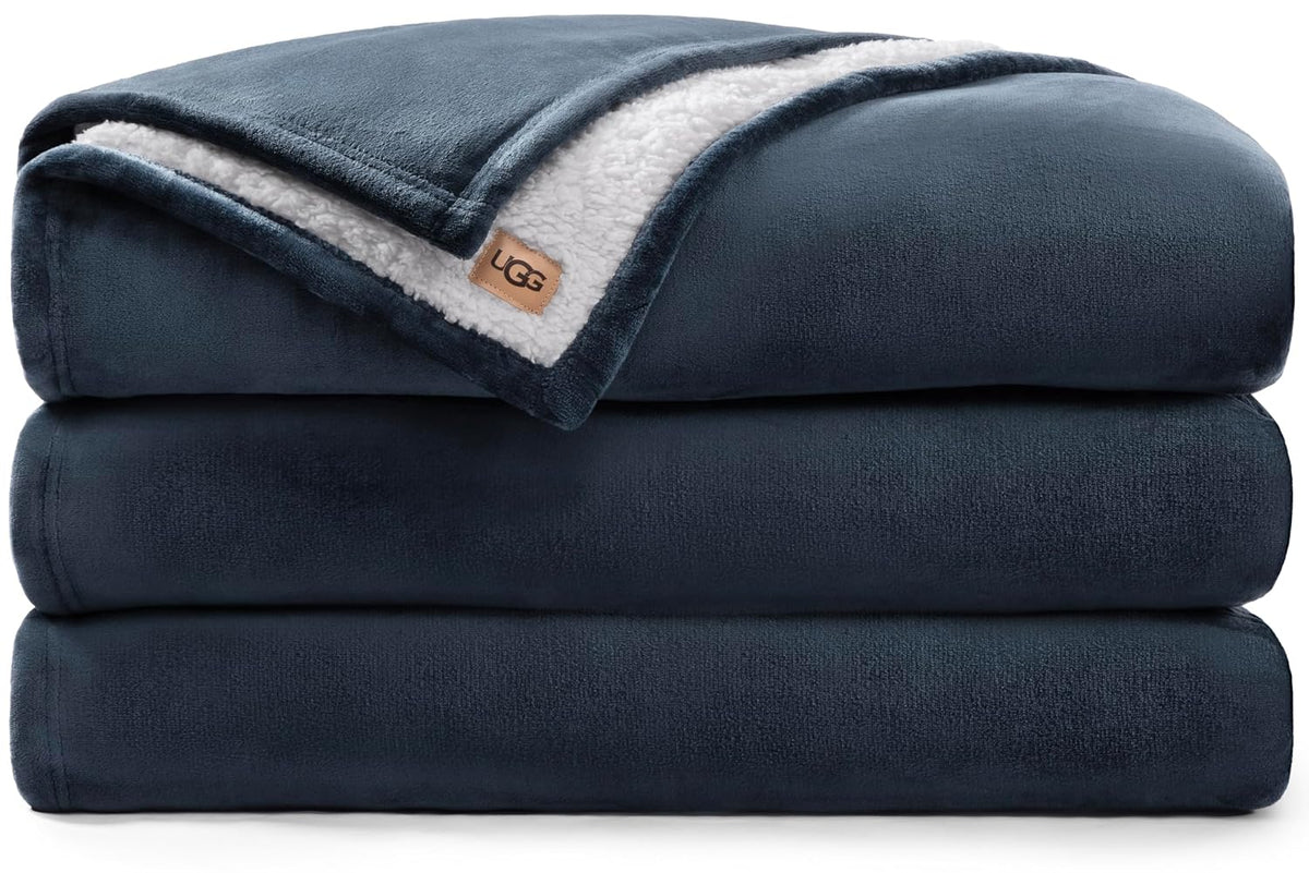 UGG Nita Reversible Plush Blanket - King/Cal King Blue