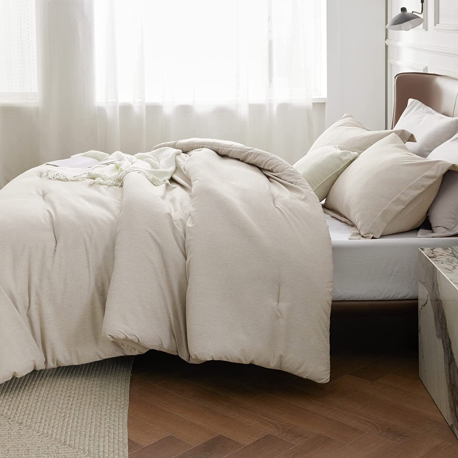 Bedsure Queen Comforter Set - Beige Comforter Queen Size, Soft Bedding for All Seasons, Cationic Dyed Bedding Set, 3 Pieces, 1 Comforter (88"X88") and 2 Pillow Shams (20"X26"+2")