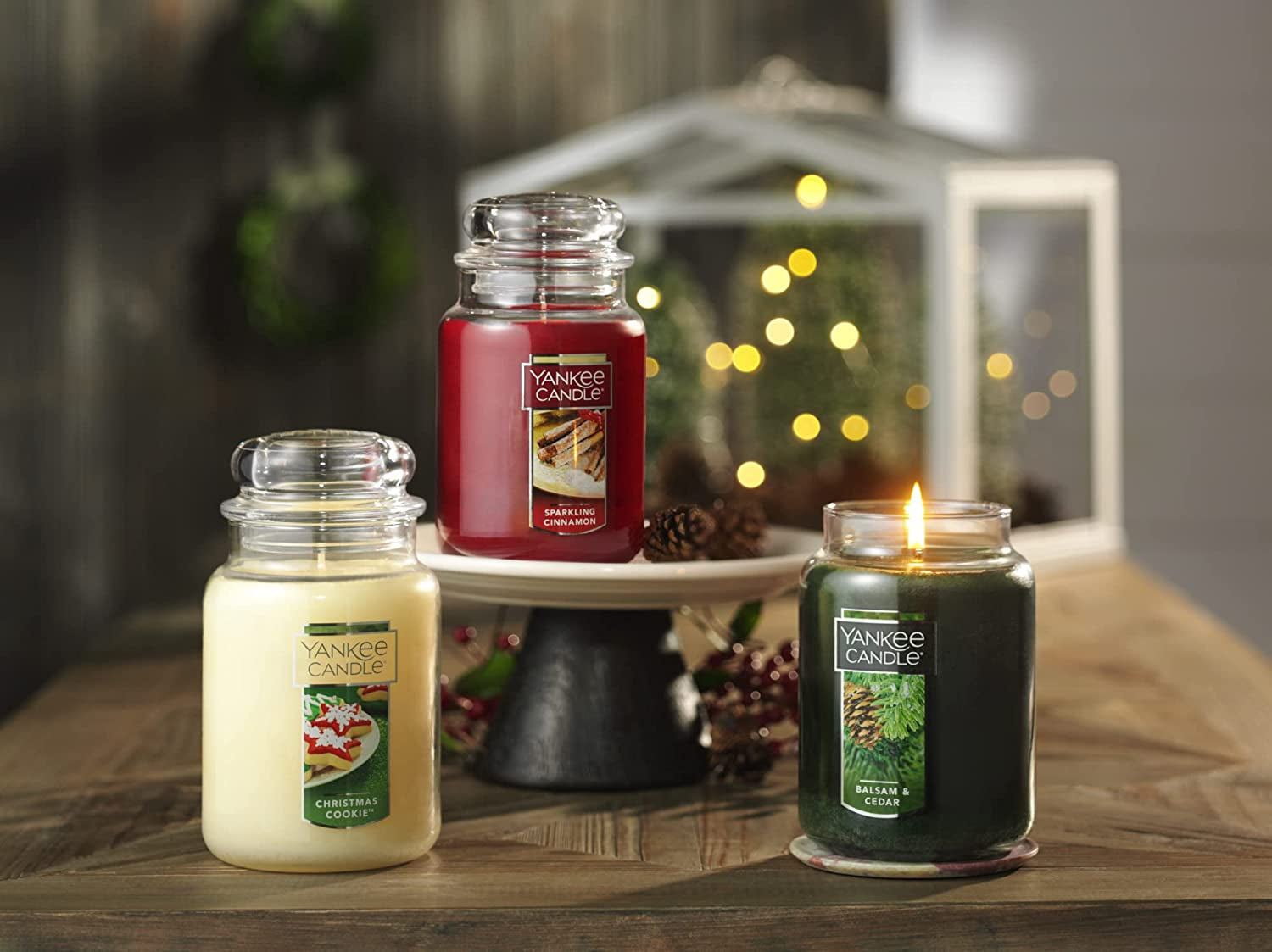 Yankee Candle Balsam & Cedar Scented, Classic 22Oz Large Jar Single Wick Candle, over 110 Hours of Burn Time